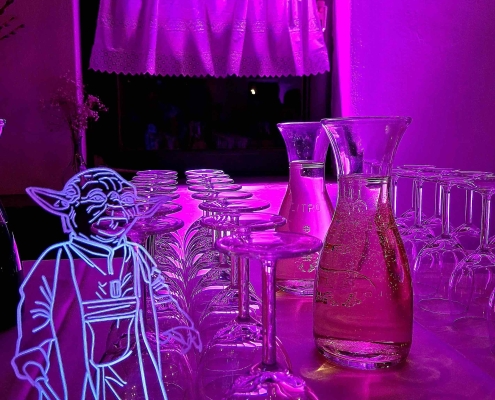 LED-es Star Wars dekoráció esküvőre