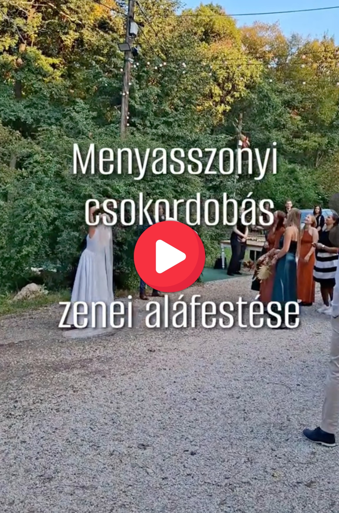 esküvői háttérzene, menyasszonyi csokordobás zenéje
