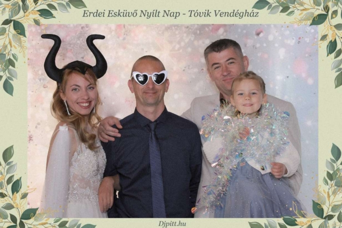 Selfie gép esküvőre